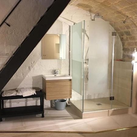 Spacious Loft At 2 Steps From The Chocolate Museum パリ エクステリア 写真