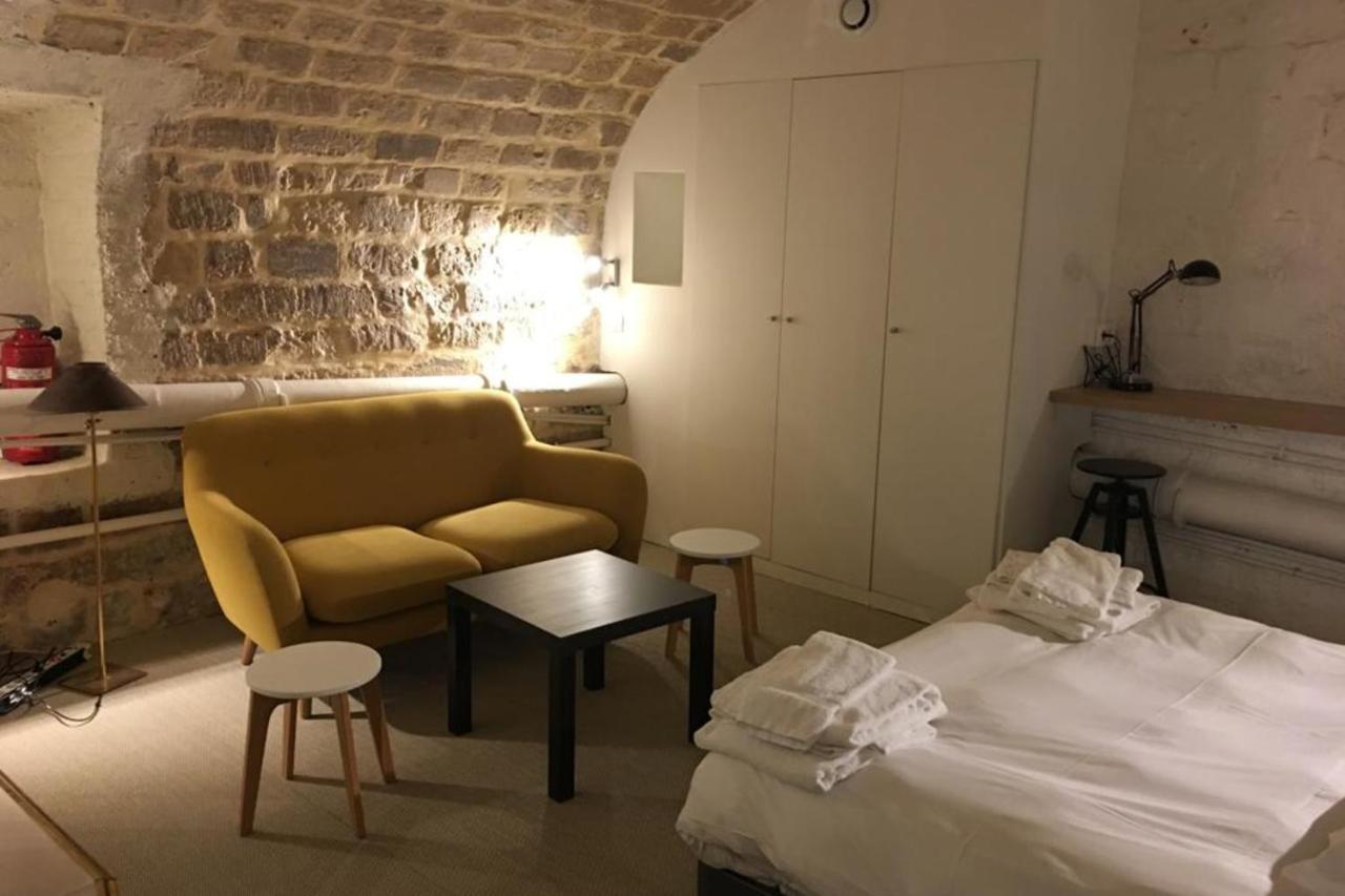 Spacious Loft At 2 Steps From The Chocolate Museum パリ エクステリア 写真